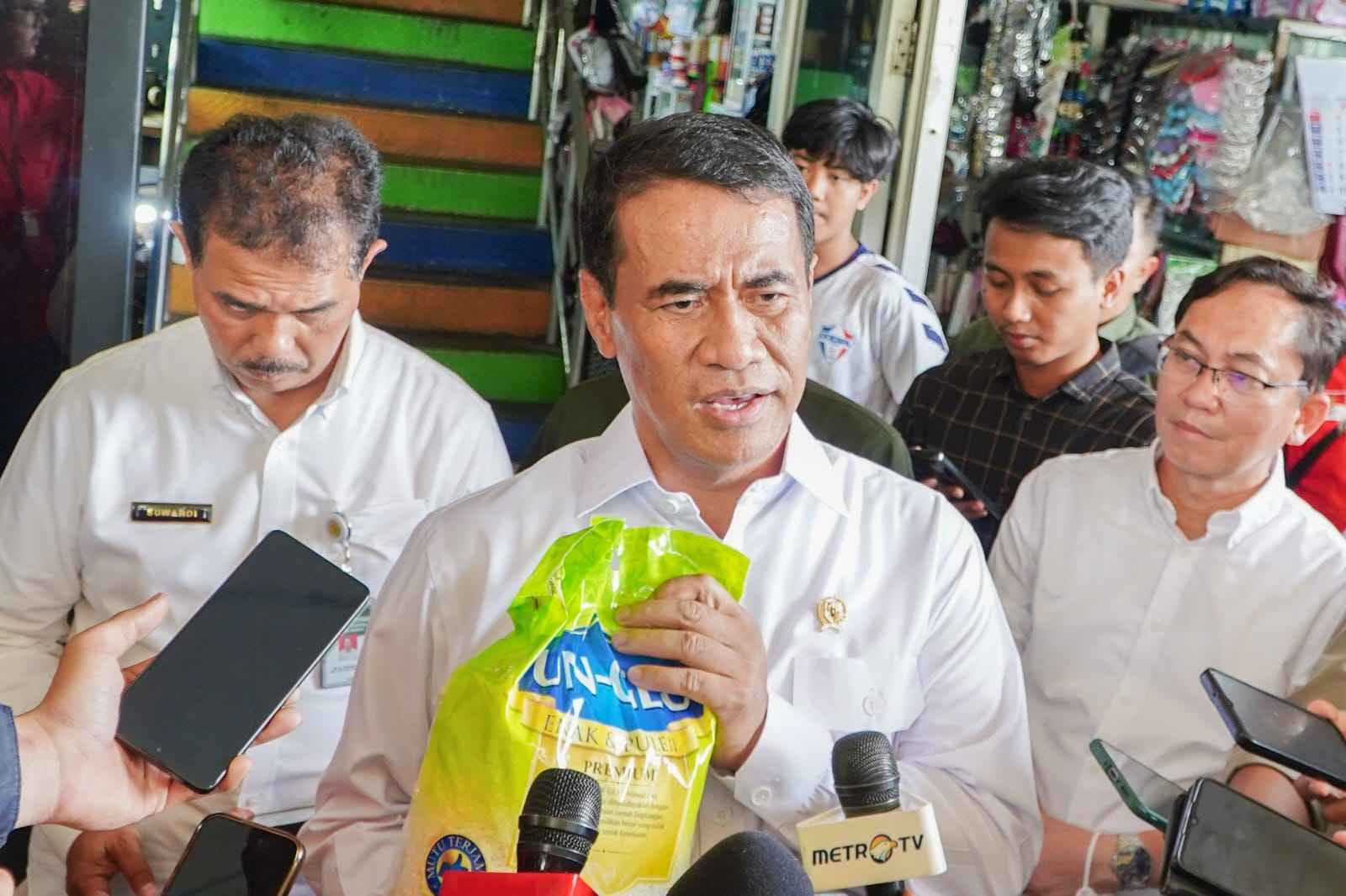 Mentan Amran Sidak Pasar, Tegaskan Saat Nataru Harga Pangan Tidak Boleh Dimainkan